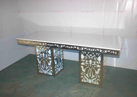 स्टाइलिस्ट लाइटेड पब टेबल पब टेबल चेयर सेट 4000X1200X750mm