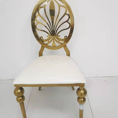 सुरुचिपूर्ण लक्जरी गोल्ड स्टेनलेस स्टील वेडिंग चेयर OEM W50xD65xH92cm