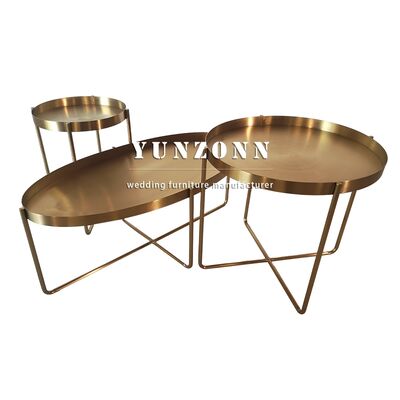 अच्छा दाम स्वर्ण समाप्त धातु लोहा अंडाकार आकृति सजावटी अतिथि कक्ष कॉफी टेबल साइड टेबल अंत धातु टेबल ऑनलाइन