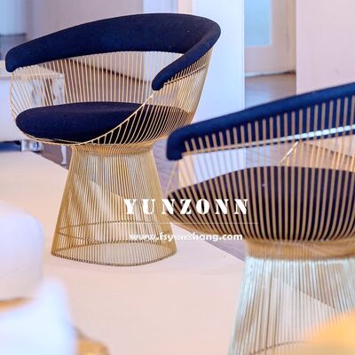 अच्छा दाम होटल और रेस्तरां के लिए आयरन लेज़र लाउंज चेयर - आधुनिक टफ्टेड पैडेड आर्मचेयर ऑनलाइन