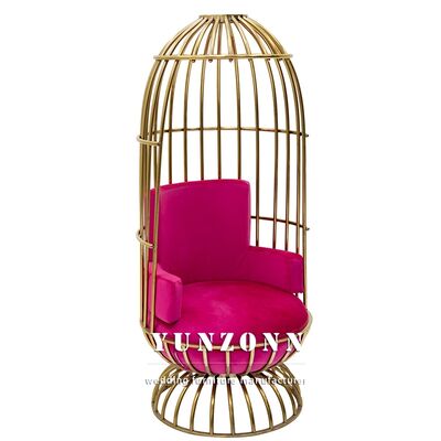 अच्छा दाम होटल शादी की पार्टी के लिए लक्जरी शादी किराया सोने स्टेनलेस स्टील दुल्हन दूल्हे कुर्सी मखमल सिंहासन कुर्सी ऑनलाइन