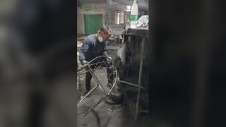 आयोजनों के लिए सुंदर सोने की स्टेनलेस स्टील वेडिंग कुर्सियाँ